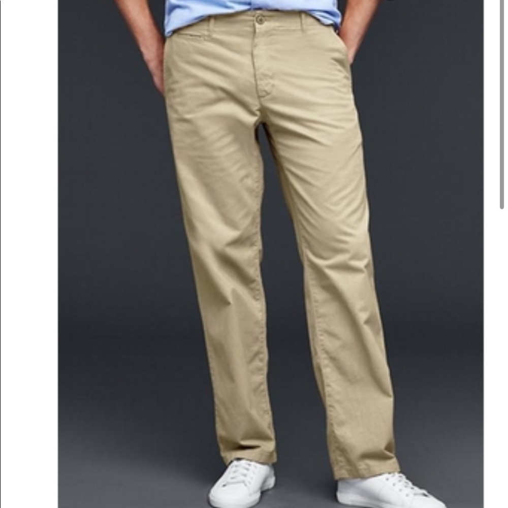GAP || Charcoal Men’s Lived In Relaxed Khaki Pant